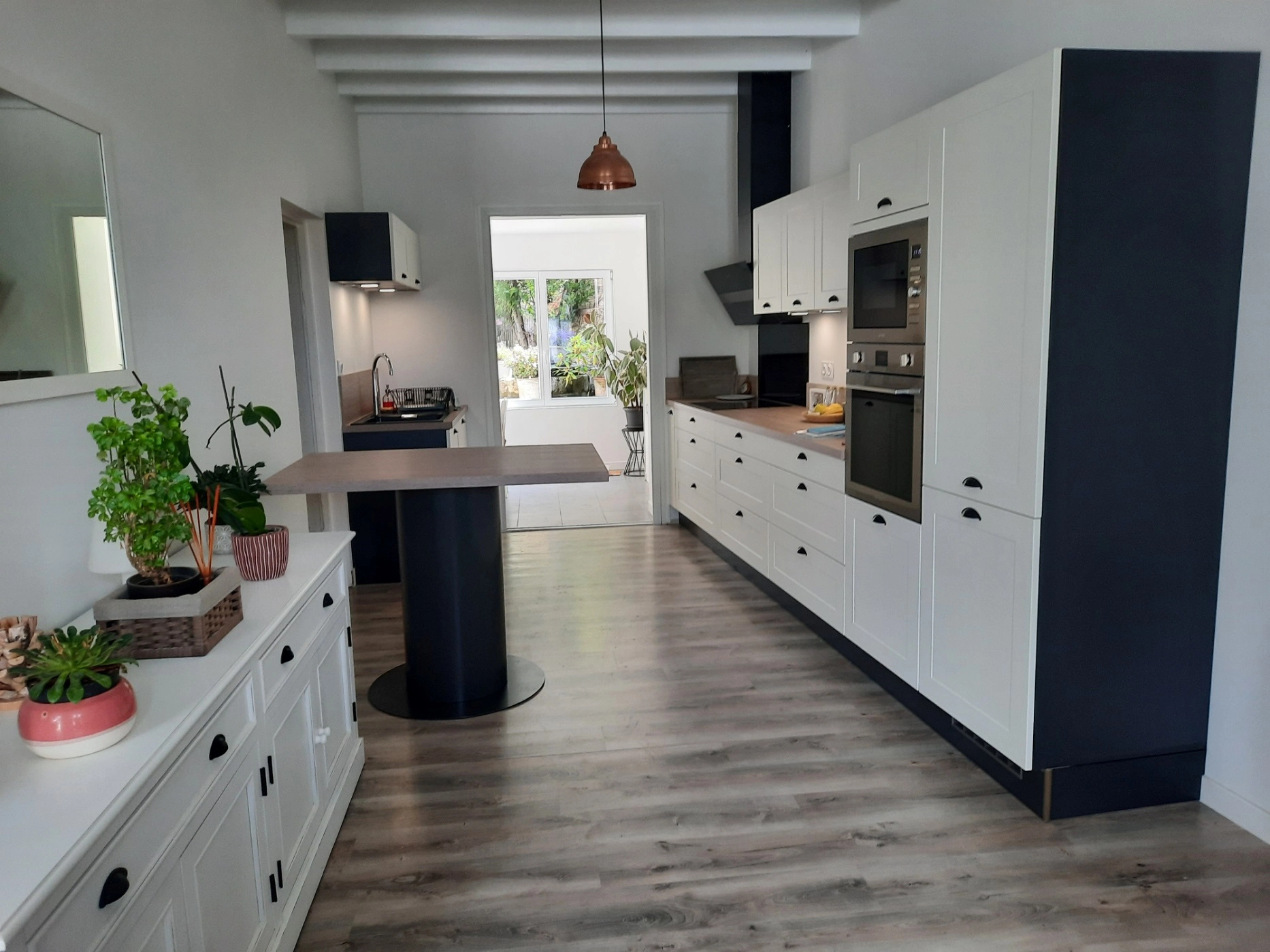 Cuisine modèle Roma blanche à Royan